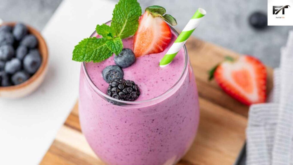 10 Healthy and Delicious Smoothie Recipes for Breakfast - Berry Blast Smoothie