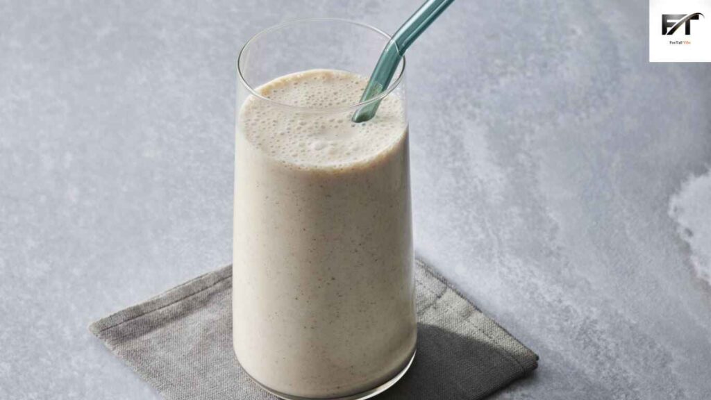 10 Healthy and Delicious Smoothie Recipes for Breakfast - Banana Oatmeal Smoothie