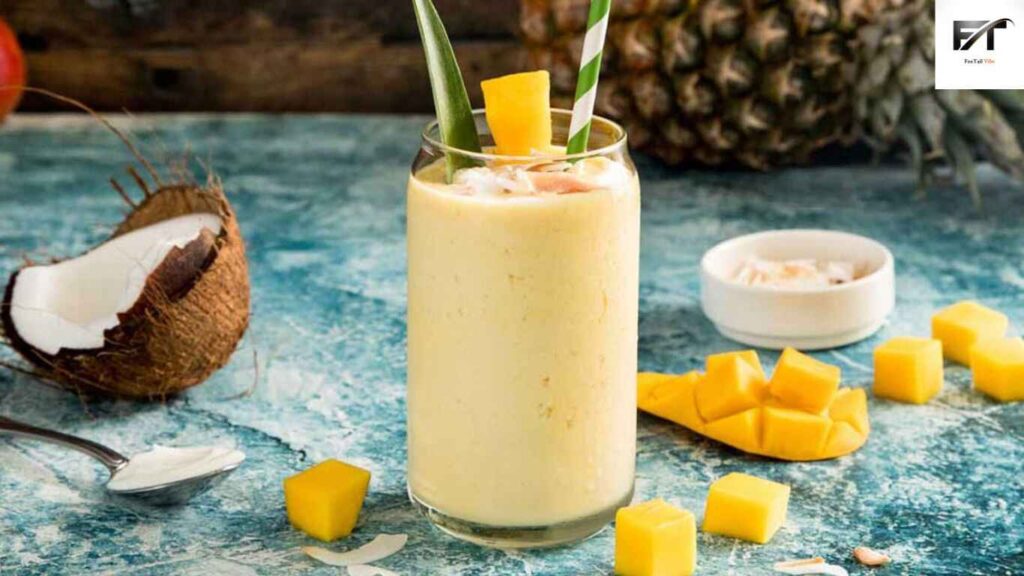 10 Healthy and Delicious Smoothie Recipes for Breakfast - Pineapple Coconut Smoothie