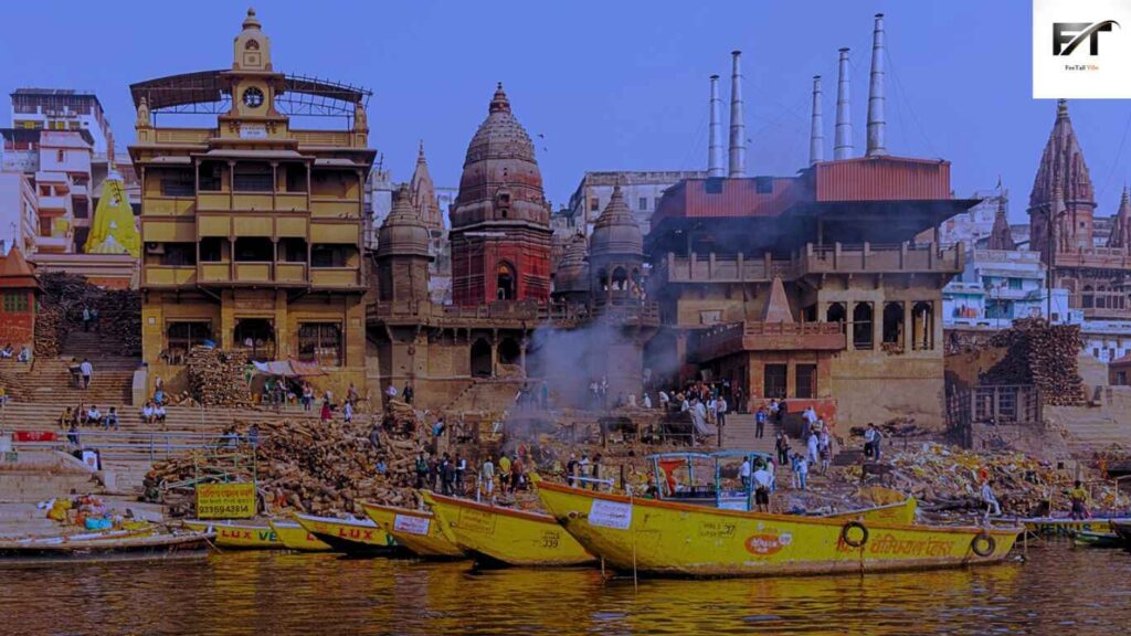 Top 10 Best Places to Visit in Uttar Pradesh - Manikarnika Ghat, Varanasi