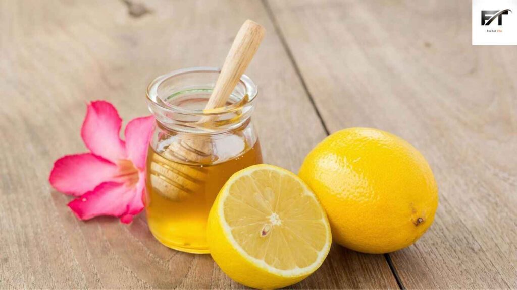 Top 5 Best Natural Remedies to Remove Tan - Lemon Juice and Honey